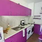 Roxy Lägenhet Plovdiv